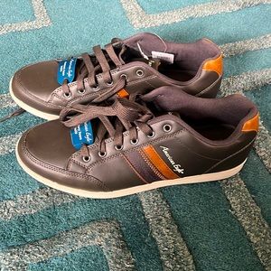 American Eagle shoes